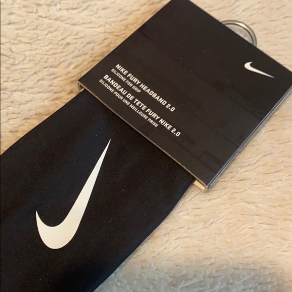 NWT *RARE* Nike Pro Fury Headband 2.0 Dri-Fit Blk - Picture 2 of 8